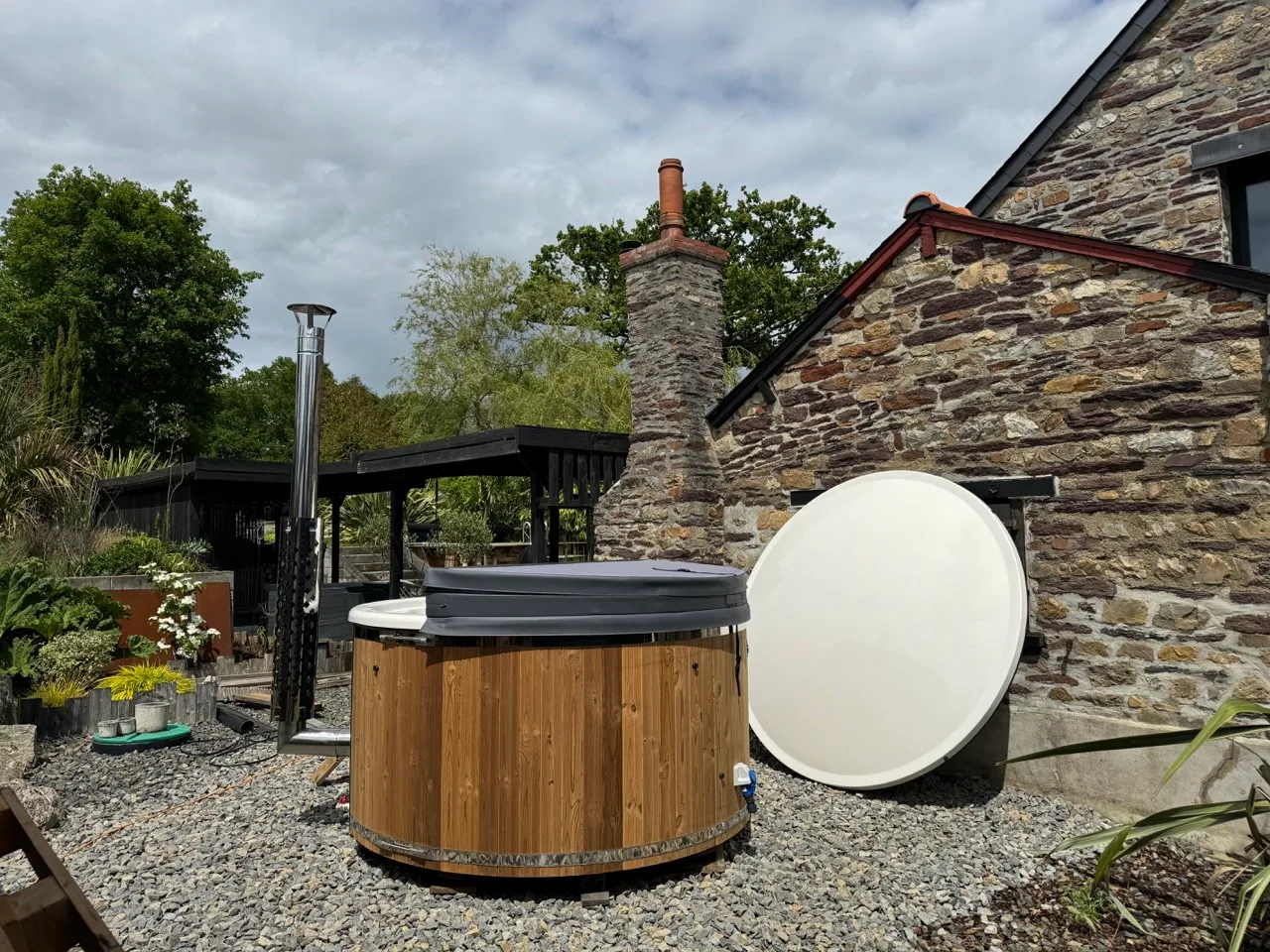 fabrication cuisine exterieure vannes