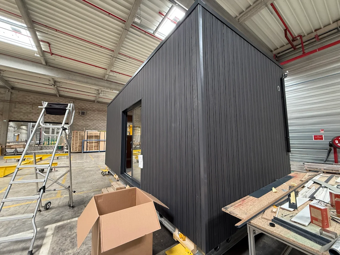 fabrication cuisine exterieure vitre