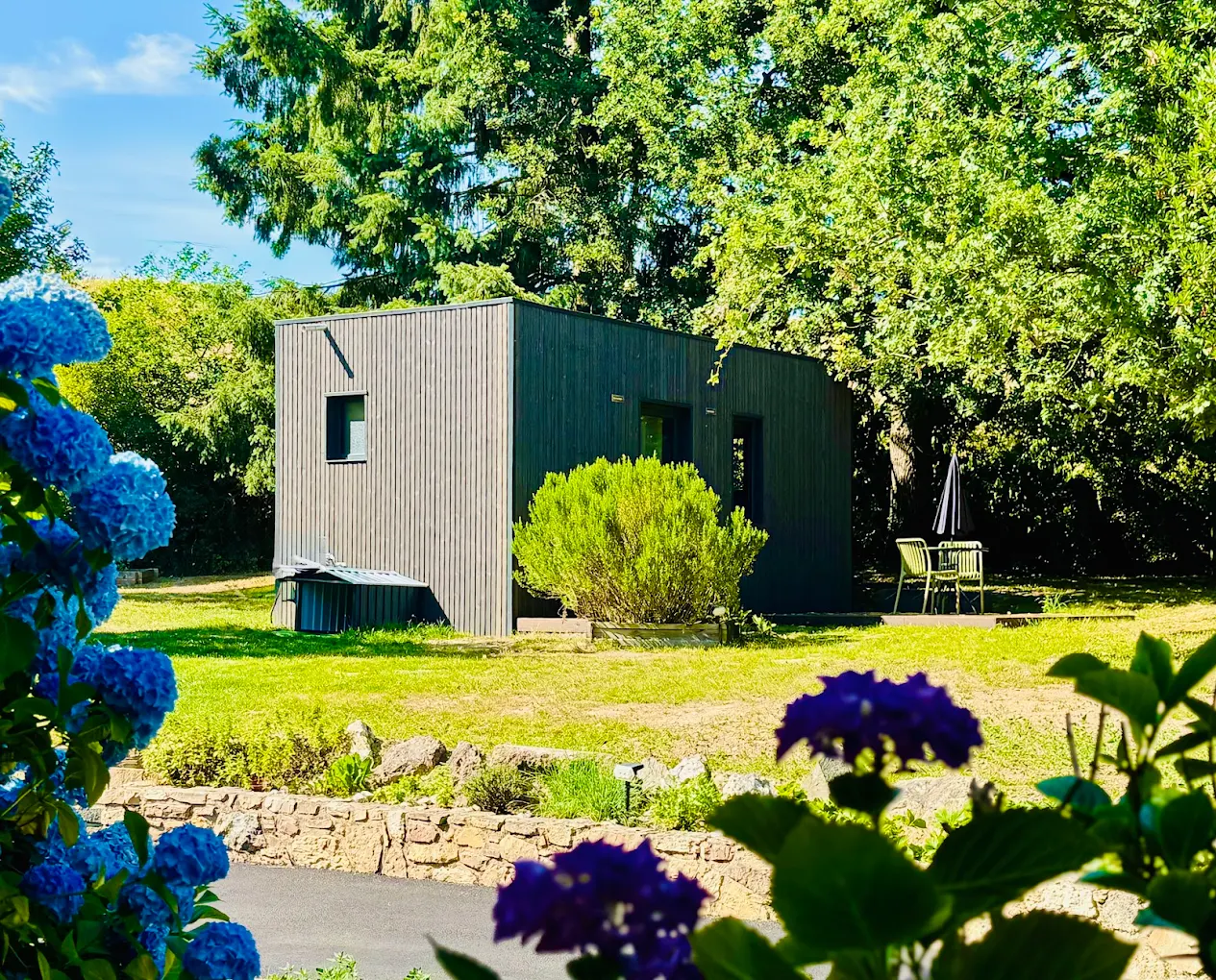 mobiliers de jardin vannes